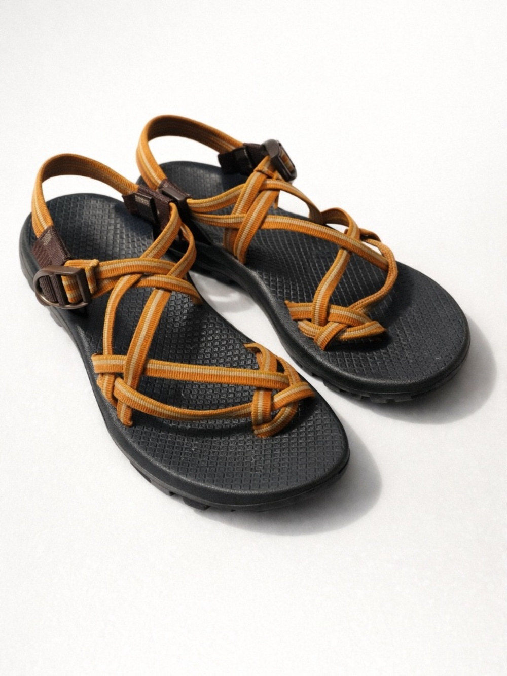 Chaco Z/1 Classic Toe‎ Loop Sandals Women's 7 Orange Brown Hiking